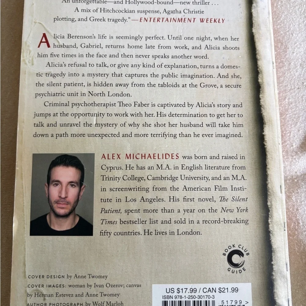 The Silent Patient by Alex Michaelides